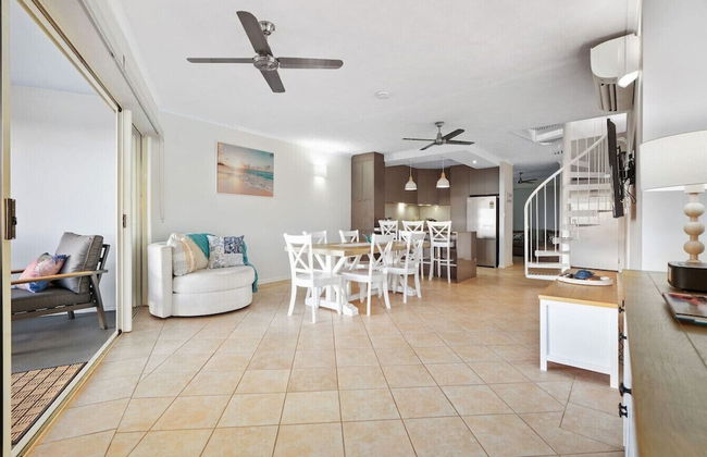 Harbour Haven Penthouse Marina View Balcony BBQ - Photo 3