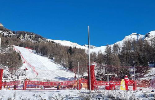 Studette 3 pers - Pied des pistes, commerces à pied, calme, parking, TV, baignoire, sans animaux - FR-1-393-170 - Foto 14