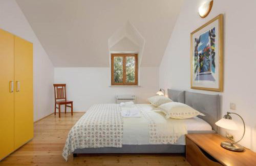 Villa Dubrava Peaceful Getaway in an Olive Grove with Heated Pool - Foto 15