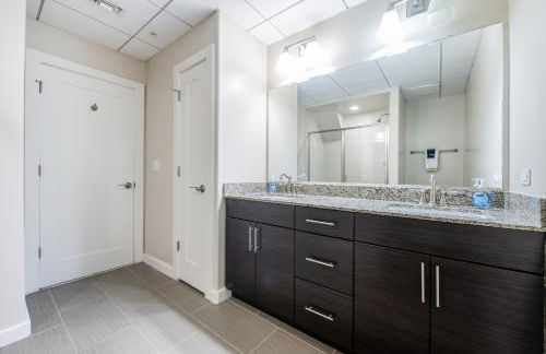 2B 2BA Luxury Downtown Suite Rooftop Deck & Gym - Foto 84