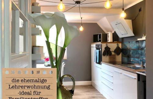 ALTE SCHULE WITTENBERG, 3 Ferienwohnungen für bis zu 12 Personen, an der Elbe, mit Garten - Foto 60