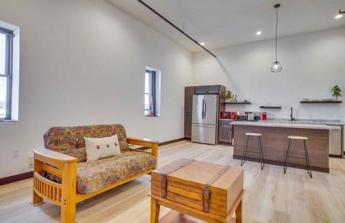 Cashton Studio Apartment Steps to Downtown! - Foto 9