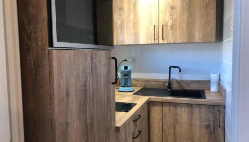 Studio 25 m2 Le Jasmin centre-ville, parking et balcon - Foto 3