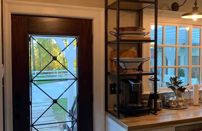 Boyd Harvey Main House And Carriage House 4 Bedroom Home by RedAwning - Foto 42