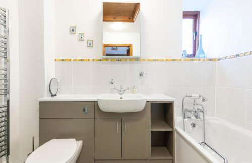 The Oast House - farm stay apartment set within 135 acres - Foto 9