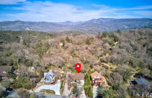 The Lilypad - 2 Master Bedrooms & Game Room - Foto 3