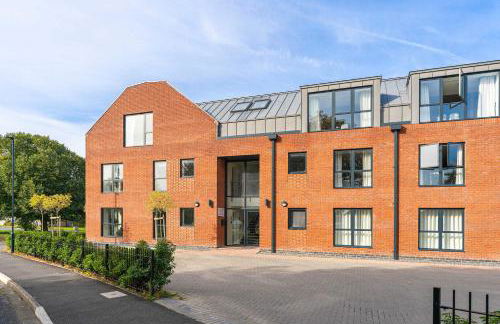 Maple Apartments - Modern 2 Bed Apartment in Derby - Photo 35