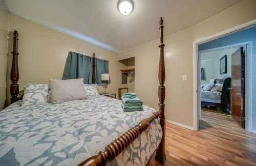 Ashtabula Home Rental - 2 Mi to Lake Erie, Beaches - Foto 17