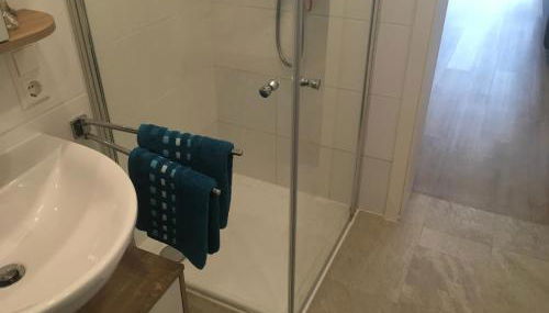 2 Z. FeWo barbo-Wanderparadies - Foto 5, Shower