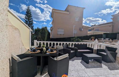 Cheerful 3 Bedroom Townhouse in El Galan EG2 - Foto 17