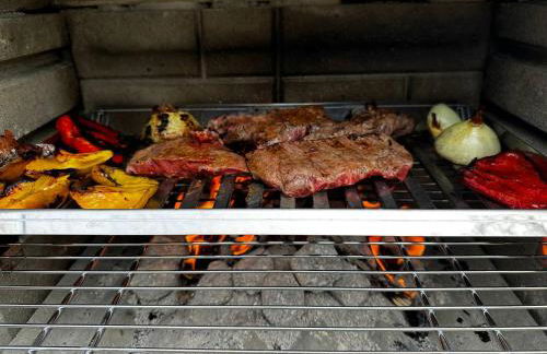 Acorn Lodge Luxury Retreat In a Stunning Oasis With Hot Tub - Pass the Keys - Foto 50