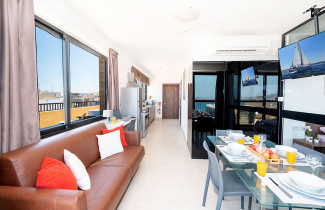 Islet Seafront Penthouse with Hot tub - Foto 17