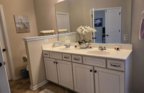 Private Master Suite for Solo Travelers and Pros - Foto 20