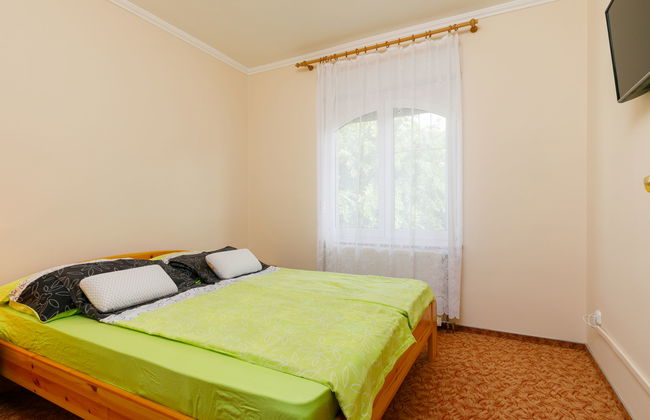 2 bedroom Apartment in Balatonlelle with garden and terrace - Photo 7