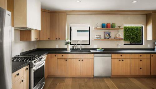 NEW! High-End Spanish Duplex | Luxury 3BR - Foto 1