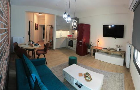 Charis Beyond the Castle - Foto 17