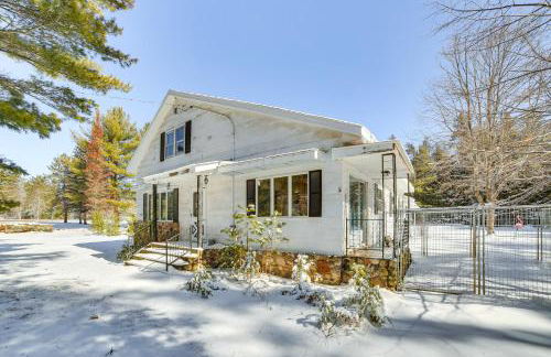 Outdoor Paradise Spacious Wisconsin Family Home - Foto 27