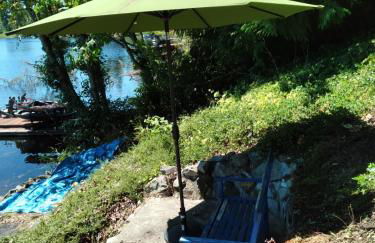 Guppies Lakehouse-Prvt. Lake Acc, Close to Rainier - Foto 59