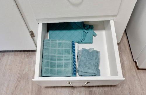 94 WalkScore King Bed Capitol Hill Beachy Apt - Foto 18