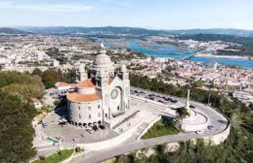 1 Bed House - Garden Wifi Balcony - Foto 10