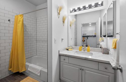 Vibrant City Gem/99 Walk/Pike Pl/Pool/Pet/Parking - Foto 24