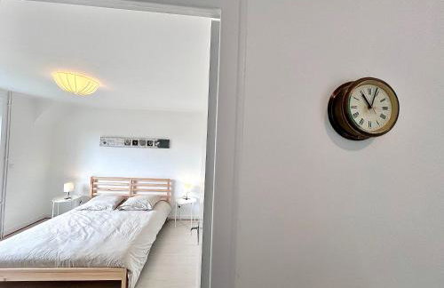 Sublime maison familiale refaite à neuf Quartier très calme verdoyant - Foto 16