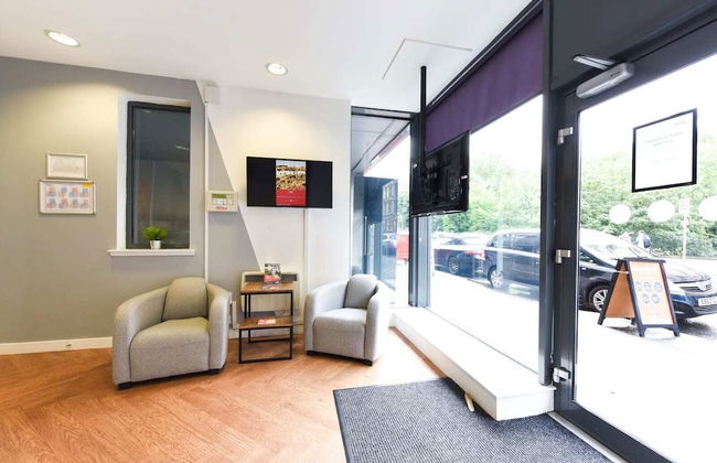 Student Only Gibson Street - Foto 2