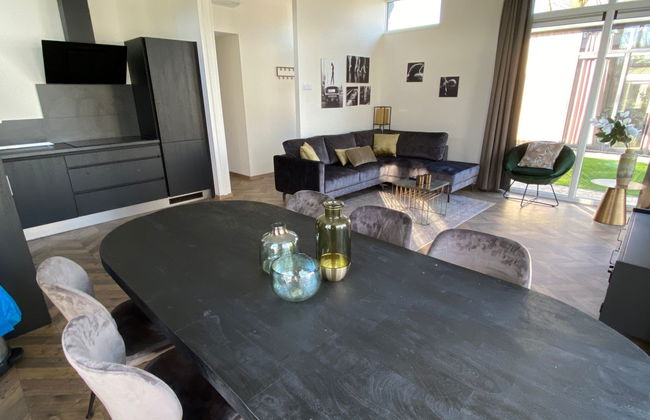 Pavilion 6 - Foto 21