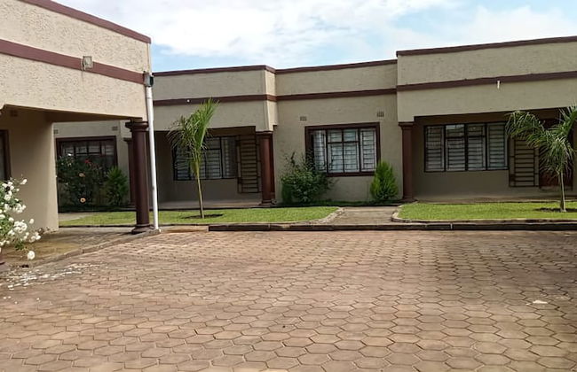 Fully Furnished Apartment With 3 Bedrooms in Chililabombwe - Foto 23