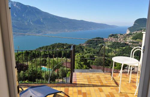 Holiday home near Monte Baldo in Tremosine Sul Garda - Foto 2