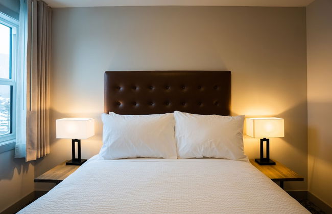 Basecamp Suites Banff - Photo 3