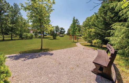 Cozy Home In Viskovo With Wifi - Photo 23