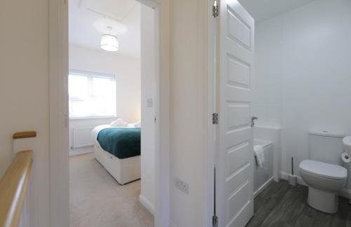 Fantastic House - Near Kempston Town Centre - Foto 34