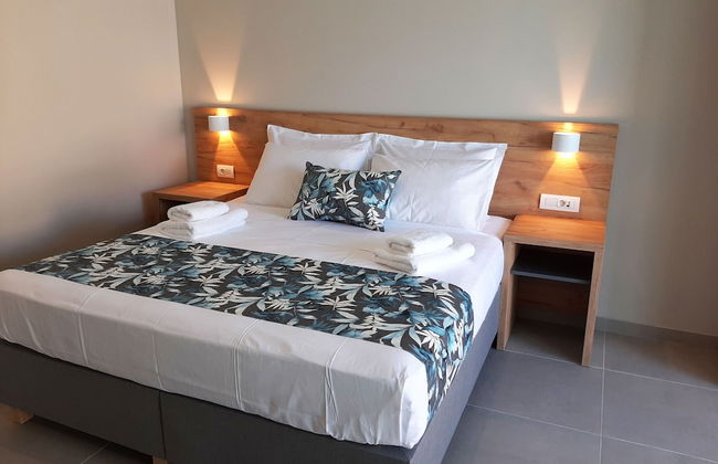 Sarpidon Suites - Photo 77