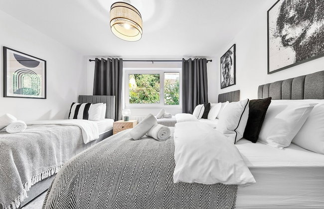 2BR Flat, Free Parking, Close to Airport & Centre - Foto 19