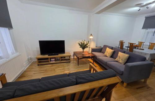 Stylish East London Stay 2Bed Home in Forest Gate - Foto 12