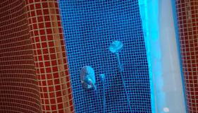 VILLA VESUVIUS LUXURY APARTMENTS - Photo 4, Shower