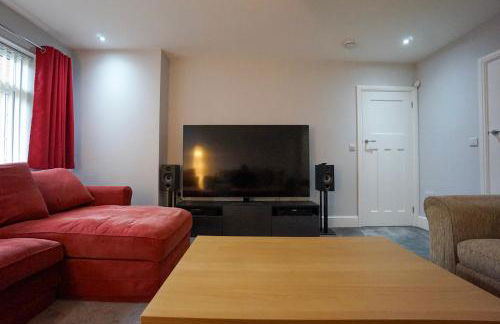 Stunning 7-Bed Home in Lichfield - Foto 5