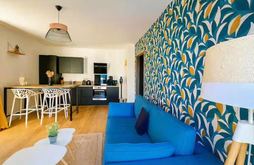 White House - THE SUNNY avec TERRASSE et PARKING privé - 20 min CENTRE - Foto 2