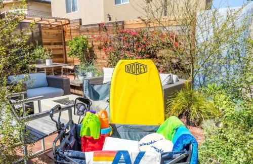 Chic Beach Bungalow 3 Blocks from the Sand - Foto 8