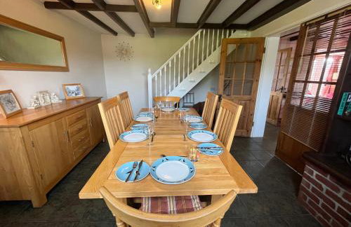 Cherry Garth - Photo 8