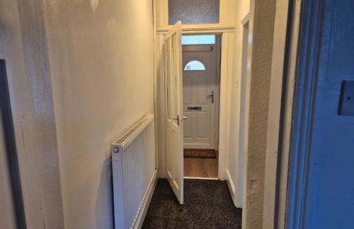 Cozy 4Bedroom Home in Hermitage Street Rishton - Foto 3