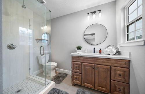 Arcade Covered Patio Sleep 10 3 Bedroom 2 Bath Game Room - Foto 38