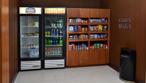 Fairfield Inn & Suites Marriott Effingham - Photo 2