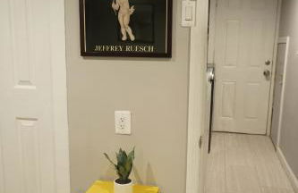 Cozy 2 Bedroom In A Lovely Forest Hills Neighborhood - Foto 14