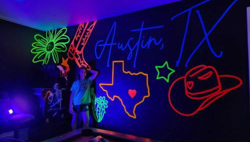 Heart of Lake Travis-Hot Tub&Pool-Black Light Room - Foto 5