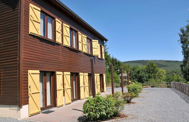 Holiday Home With a Panoramic View of the Ourthe, on a Quietly Located Property - Foto 1