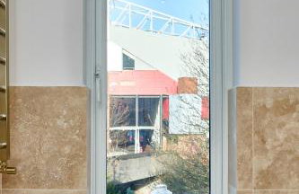 Stylish 4 bed home in Old Trafford next to MUFC - Foto 18