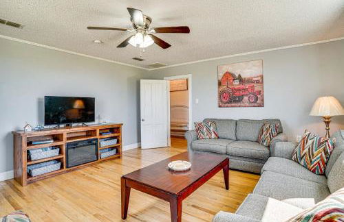 Decatur Farmhouse Getaway with Deck and Backyard - Photo 15