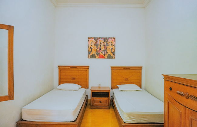 Maharani Villa Yogyakarta - Foto 1